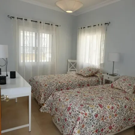 Casa Laurence Holiday home